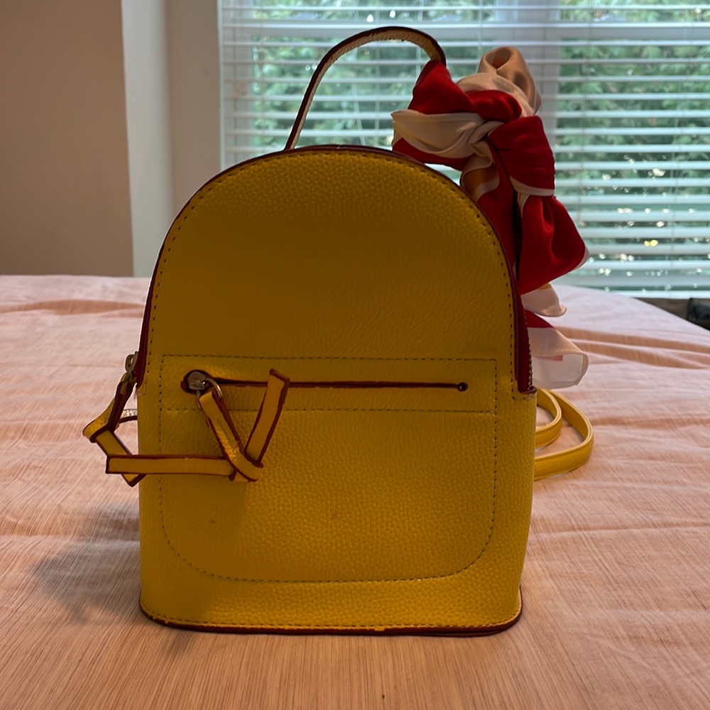 Mini backpack